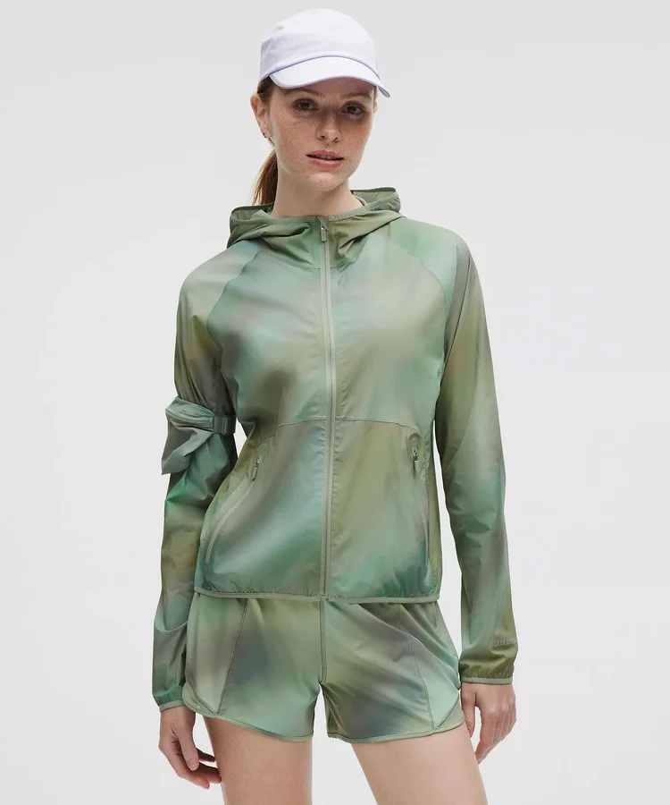 lululemon Chroma Drift Green Palm Court Print Collection - August